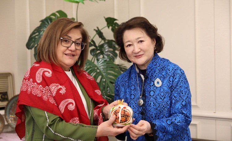 Türk Mədəniyyəti və İrsi Fondunun Prezidenti ilə Qaziantep Böyükşəhər Bələdiyyə sədri arasında görüş keçirilib