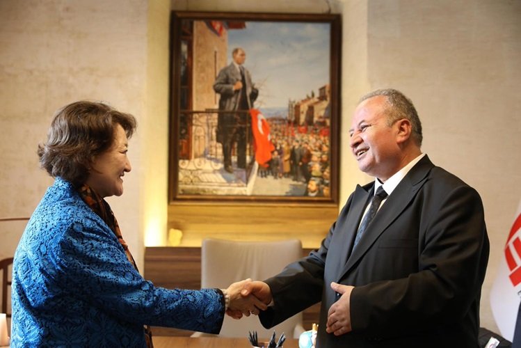 Türk Mədəniyyəti və İrsi Fondu ilə Türkiyə Arxeologiya və Mədəni İrs İnstitutu arasında əməkaşlıq genişlənir