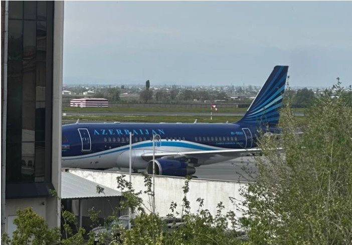 Azərbaycanın rəsmi nümayəndə heyəti İrəvana gedib