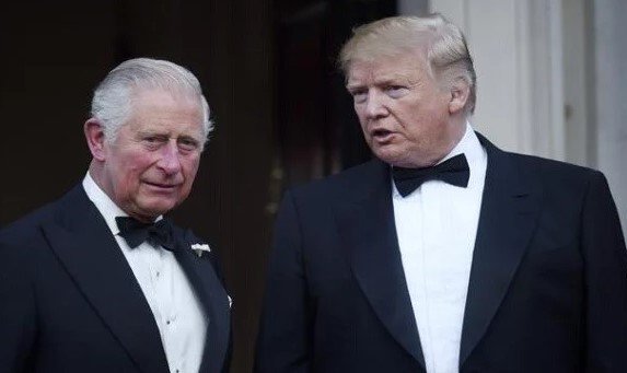 Kraldan Trampa şillə kimi cavab: Biz olmasaydıq...