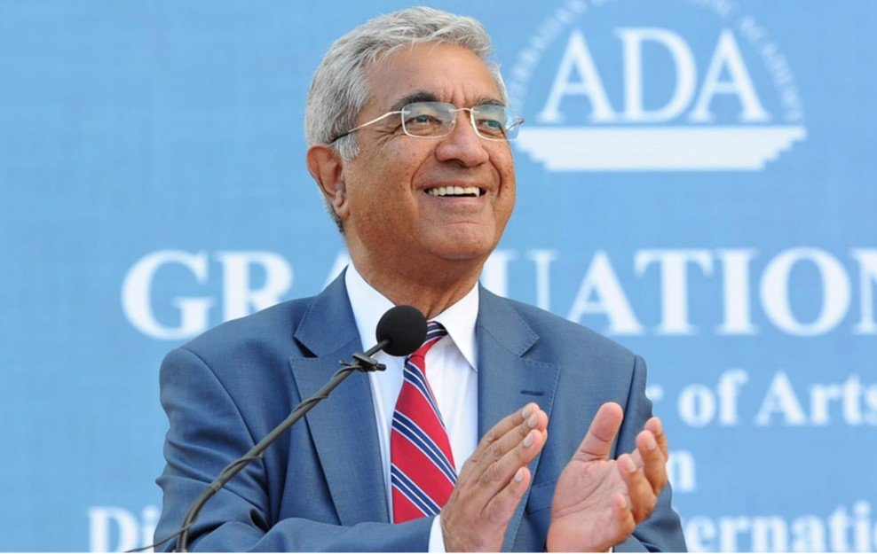 Anar Eminov: “Böyük şəxsiyyətlər sadəcə tarix yazmır, cəmiyyətin düşüncə modelini formalaşdırır”