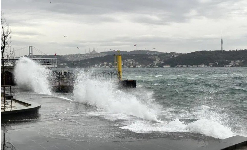 Türkiyədə fırtına - ölənlər var