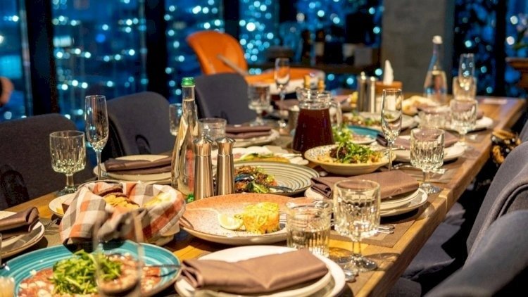 Şok! Bakının məşhur restoranında insanlara at əti yedirirmişlər - FOTOLAR