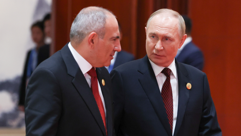 Paşinyandan Putinə etiraz: Bu, nikah deyil ki, boşanaq