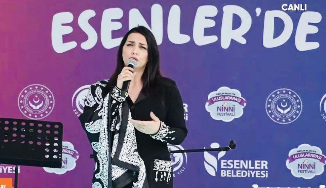 ÇilənAy İstanbulda beynəlxalq festivalda oxudu - FOTOLAR