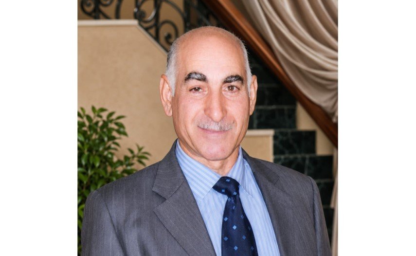 Ömrüylə tarix yazan müəllim