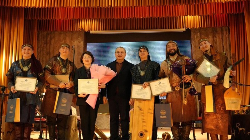 Türk Mədəniyyəti və İrsi Fondu Bakı Dövlət Universitetində Azərbaycan Respublikasının Müstəqillik Gününü qeyd etdi