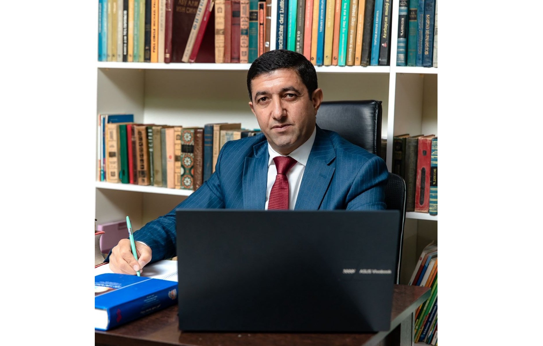 Rövşən Hüseynli: Prezident İlham Əliyevin inkişaf strategiyası WUF13 platformasında Azərbaycanın qlobal nüfuzunu bir daha təsdiqlədi