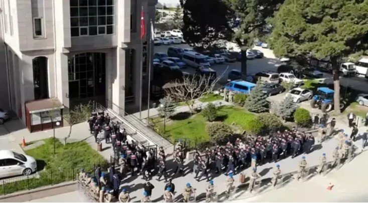 Məşhur partiyanın qurultayı ilə bağlı əməliyyat keçirildi - Saxlanılanlar var
