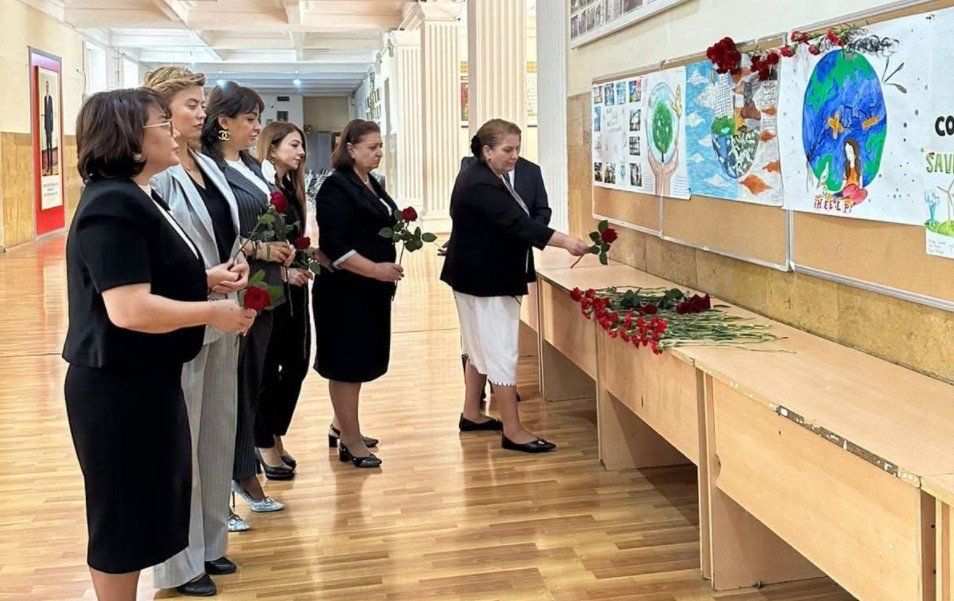 Şəhid Kərimbəyli Elçin oxuduğu Tərəqqi məktəbində anıldı