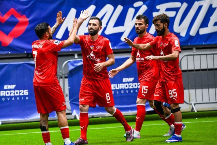 Milli komandamız Fransaya QALİB GƏLDİ