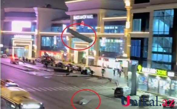 Bakıda külək "mall"ın damını uçurdu - VİDEO