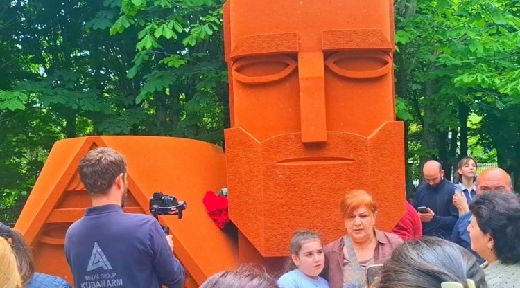 Simvolik qisas və Çingiz xan prospekti