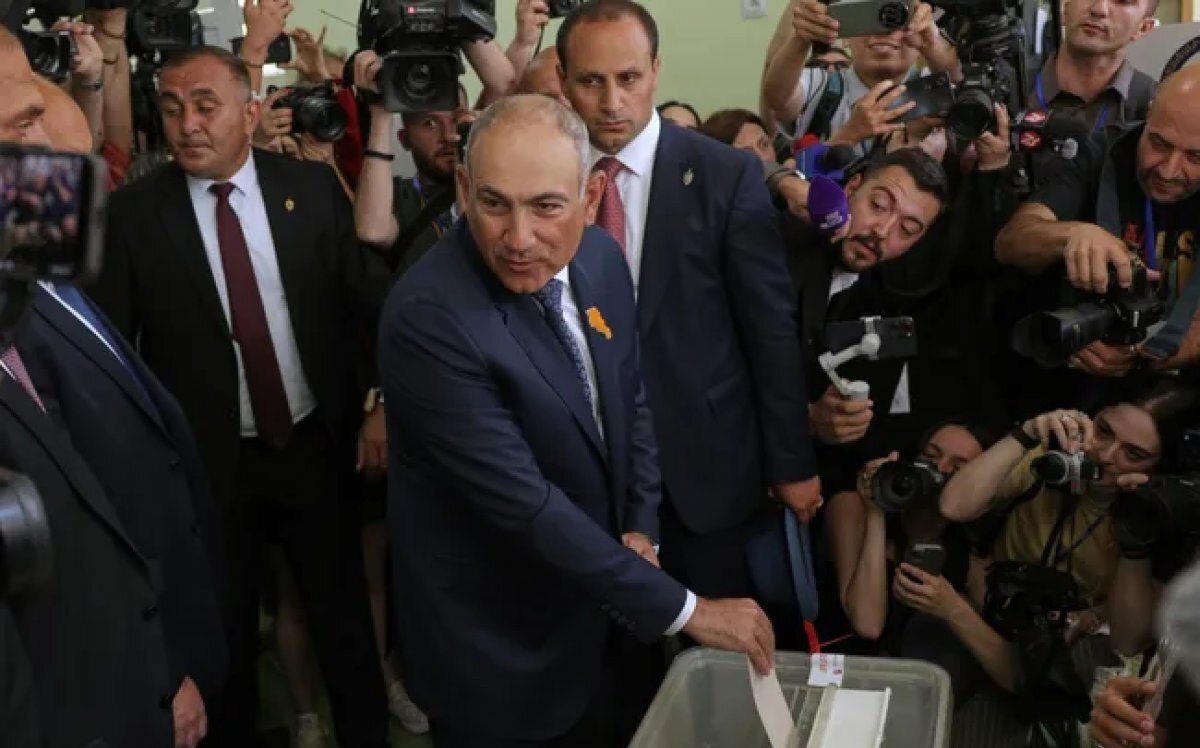 Ermənistanda seçki şoku: Paşinyan kürsüsünü itirə bilər - SON NƏTİCƏ