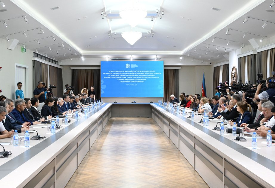 MEDİA yeni qanun layihələrinin ictimai müzakirəsini keçirdi – FOTOLAR
