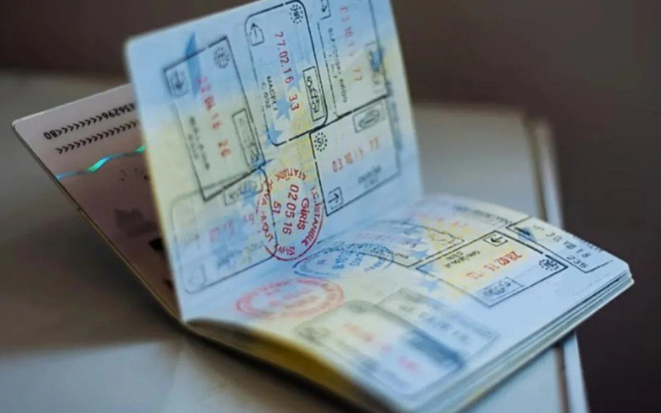 Dünyanın ən güclü 10 pasportu