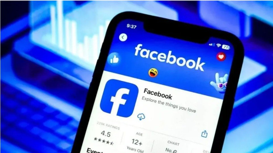 Azərbaycanda "Facebook" istifadəçiləri 4 dəfə azaldı