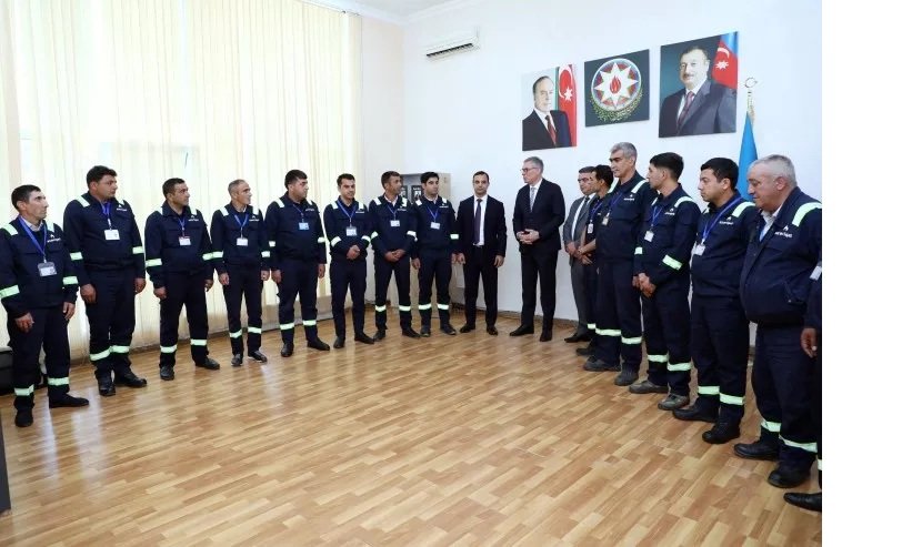 Ağsu RQİİ-nin əməkdaşları təltif edilib