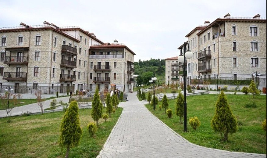 Xocavənd və Şuşaya növbəti köç karvanı yola salındı