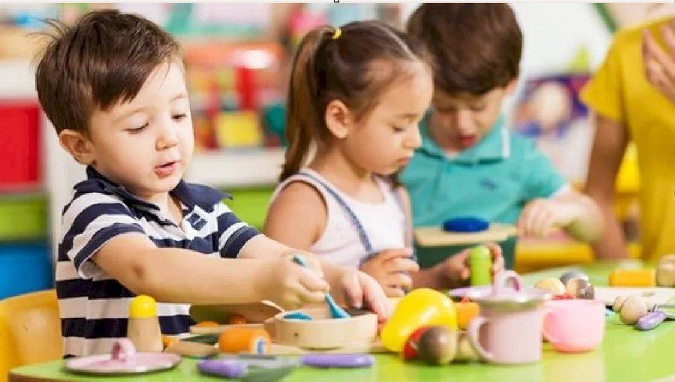 Bağçalara qəbul başladı: Valideynlər nəyi necə etməlidir?
