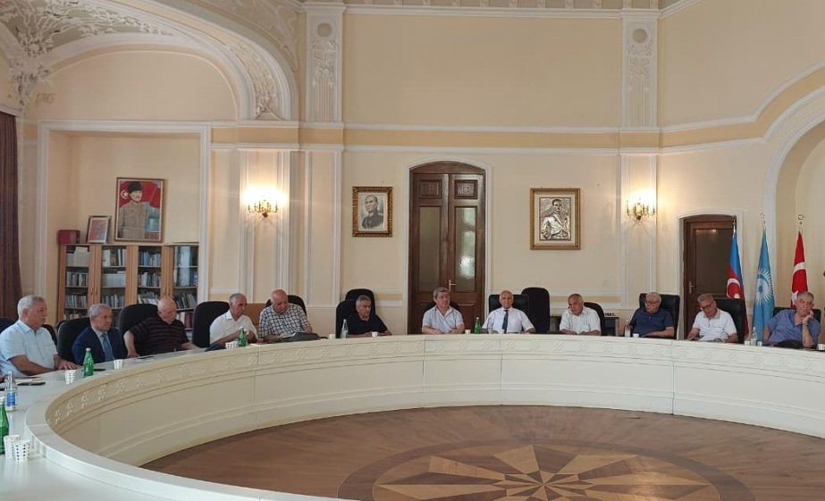 “Qazax milli təfəkkürünün Oljas Süleymanov mərhələsi” monoqrafiyasının təqdimatı olub