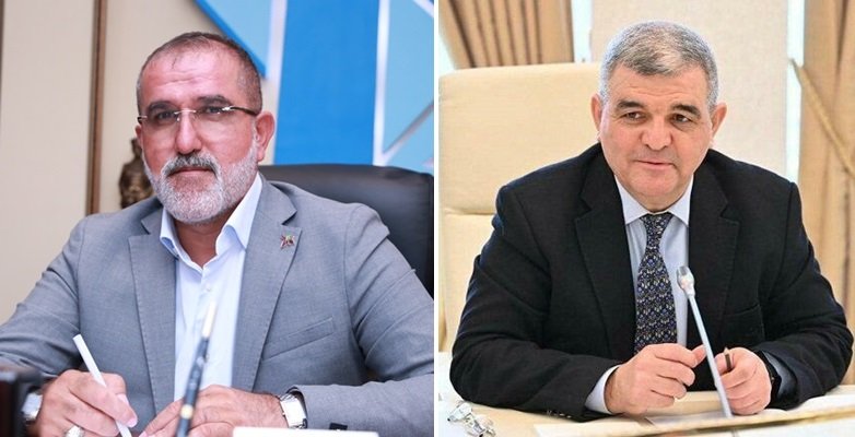 Fazil Mustafa Rauf Arifoğlunu 60 illik yubileyi münasibətilə təbrik edib