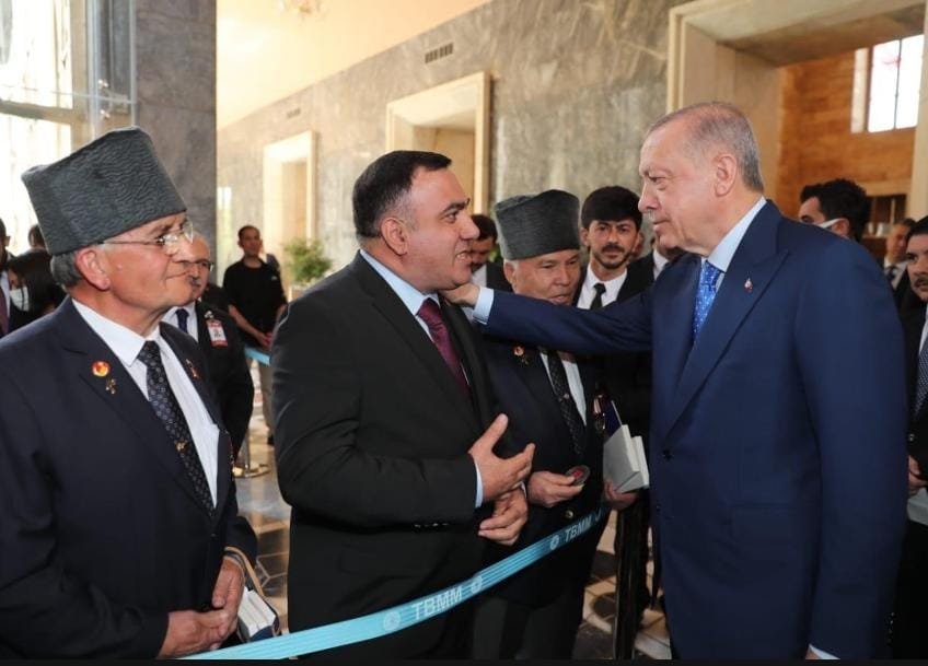 Emin Həsənli: “O qanun fədakarlıq və birgə fəaliyyətimiz nəticəsində qəbul olunmadı”