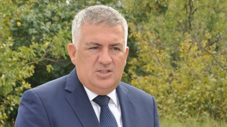 İcra başçısı sakinlərə uduzdu
