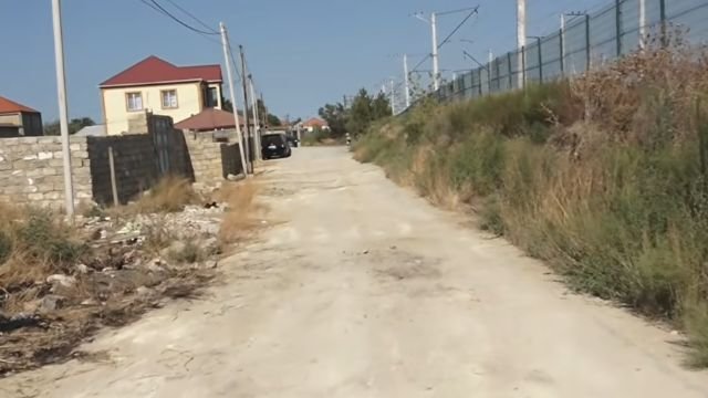 Bakıda unudulan küçələr: Taksi belə girmir