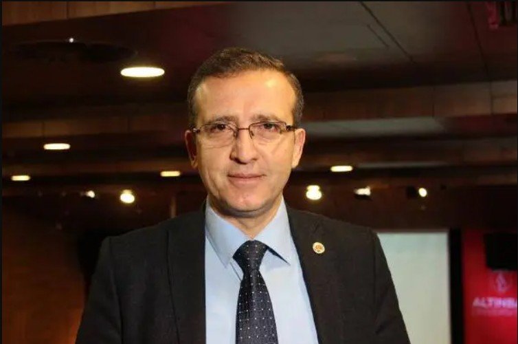 Stratejist Eray Güclüər: "Can Azərbaycan Türkiyənin qırmızı xəttidir"