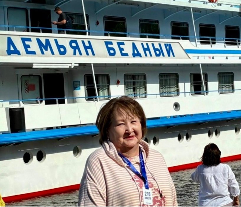 “Biz də onun bəngü sularında bir kölgə kimi görünüb keçəcəyik…”