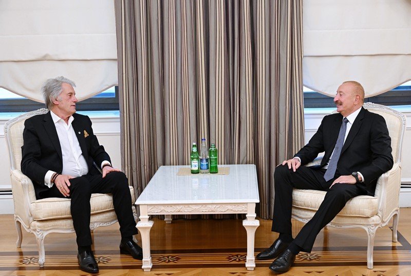İlham Əliyev Viktor Yuşenkonu qəbul edib