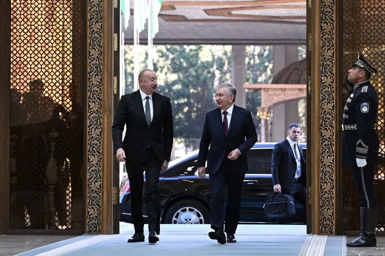 Prezident İlham Əliyevin Özbəkistana dövlət səfəri başlayıb
