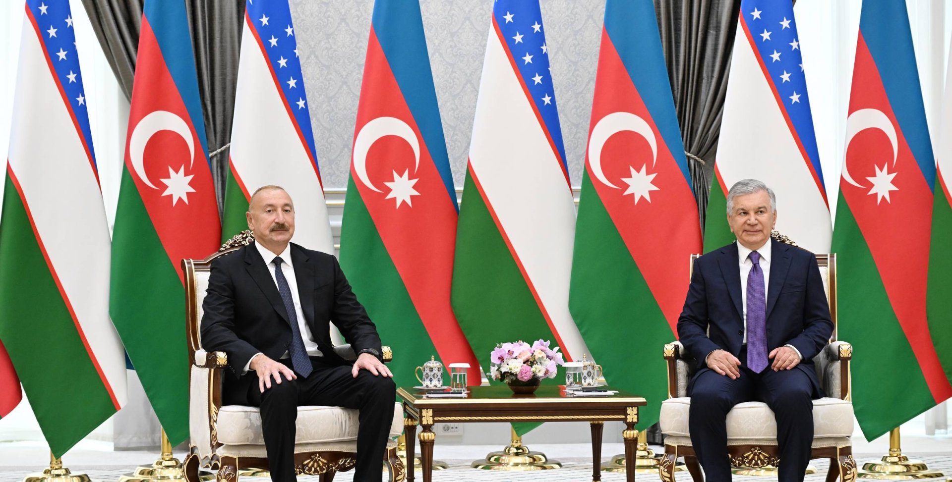 Prezidentlər mətbuata bəyanatla çıxış etdilər