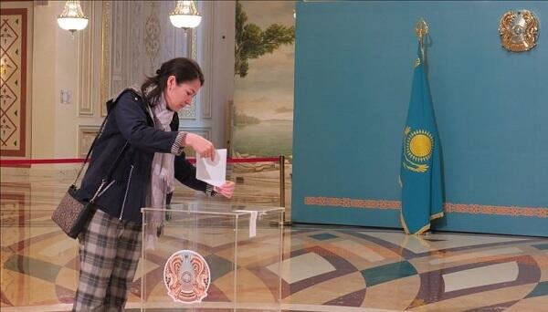 Qazaxıstanda seçkilər: "Ekzit-poll" nəticələri açıqlandı