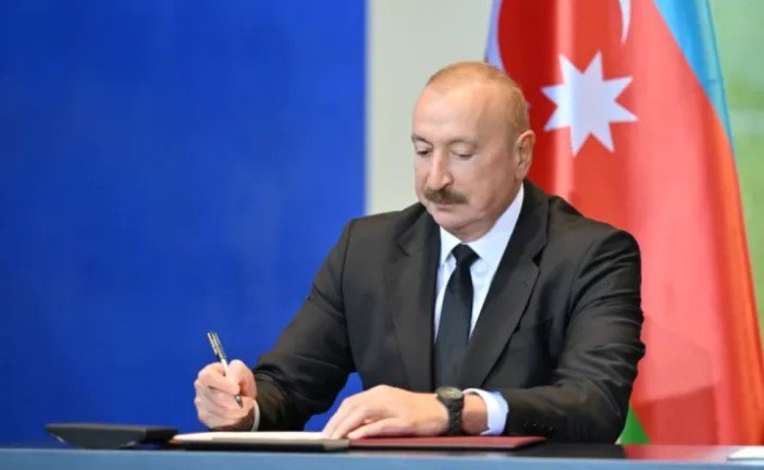 Dövlət başçısı Şərqi Zəngəzurla bağlı sazişi imzaladı