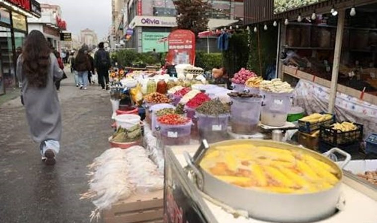 Qida məhsullarının qanunsuz küçə satışına qarşı nəzarət gücləndiriləcək