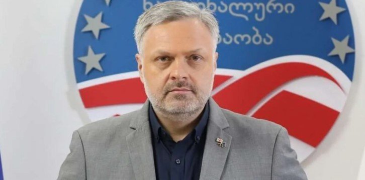 Gürcüstanın keçmiş müdafiə naziri həbs edildi