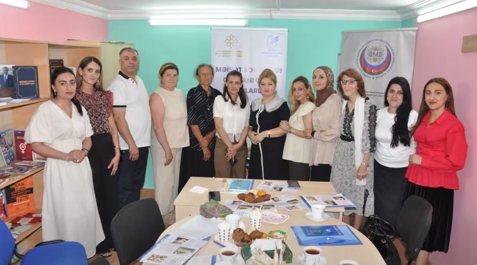 "Məişət zorakılığı qurbanı olan qadınlarla iş" layihəsi çərçivəsində seminar keçirilib