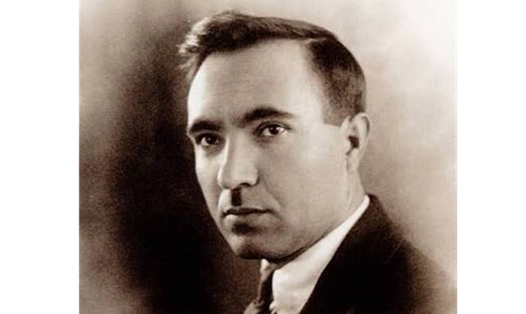 Müdriklik imtiyazı – Mircəlal Paşayev