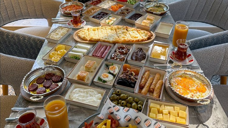 Bakıda səhər yeməyinin ƏSL QİYMƏTİ