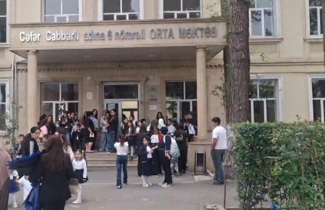 Gəncədə məktəb bufetində zəhərlənən şagirdlərin sayı artdı - Məktəbdən son görüntü - VİDEO