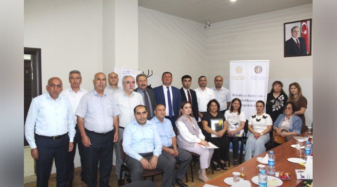 “Bələdiyyə fəaliyyəti – problemlər və perspektivlər” layihəsi çərçivəsində Xətai rayonunda tədbir keçirilib