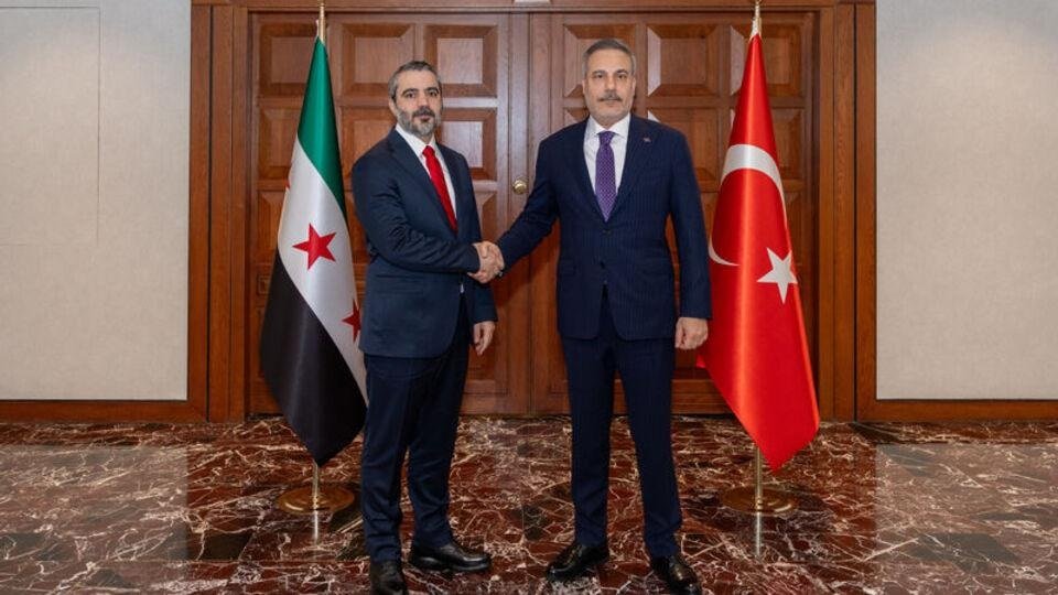 Hakan Fidan suriyalı həmkarı ilə Ankarada görüşdü