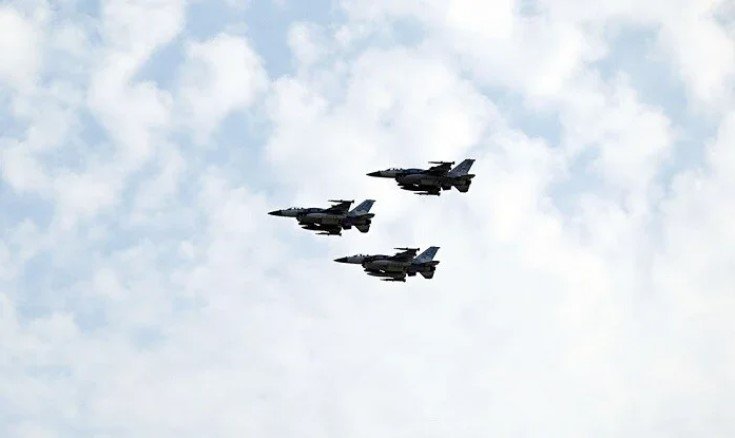 Azərbaycanda birgə təlim: Qırıcıları qadınlar idarə etdi