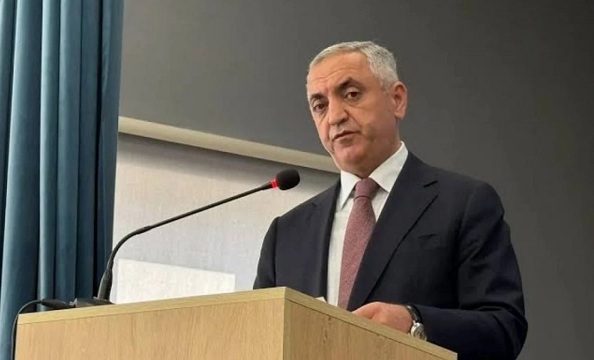 Prezidentin işdən çıxardığı Elçin Yusubov kimdir? - DOSYE