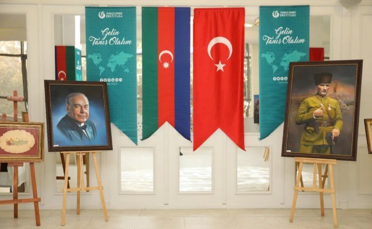 Bakıda “Çanaqqaladan Bakıya - Ortaq mədəniyyət” sərgisi açıldı - FOTOLAR